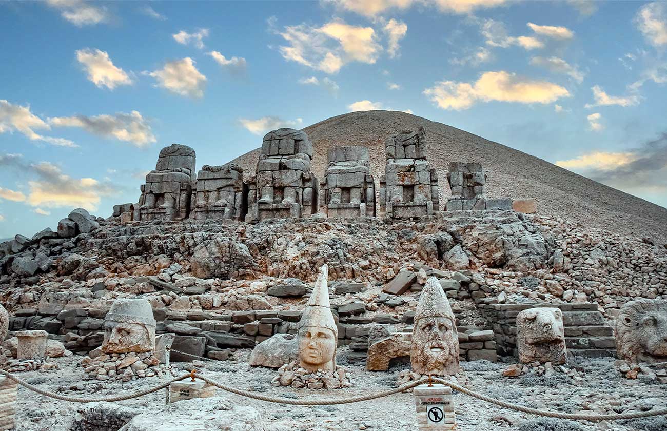 Adiyaman Nemrut Mountain