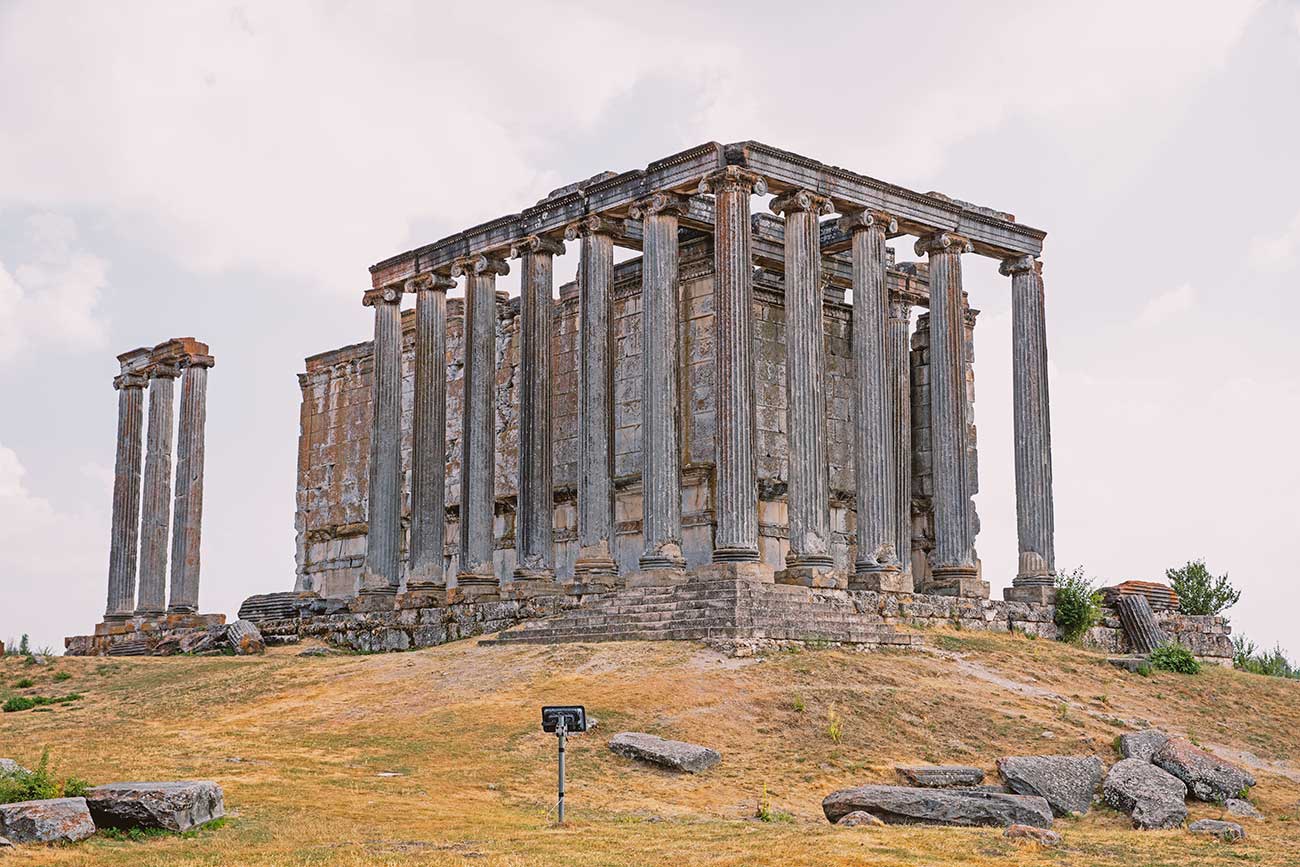 Aizonai Ancient City Zeus Temple