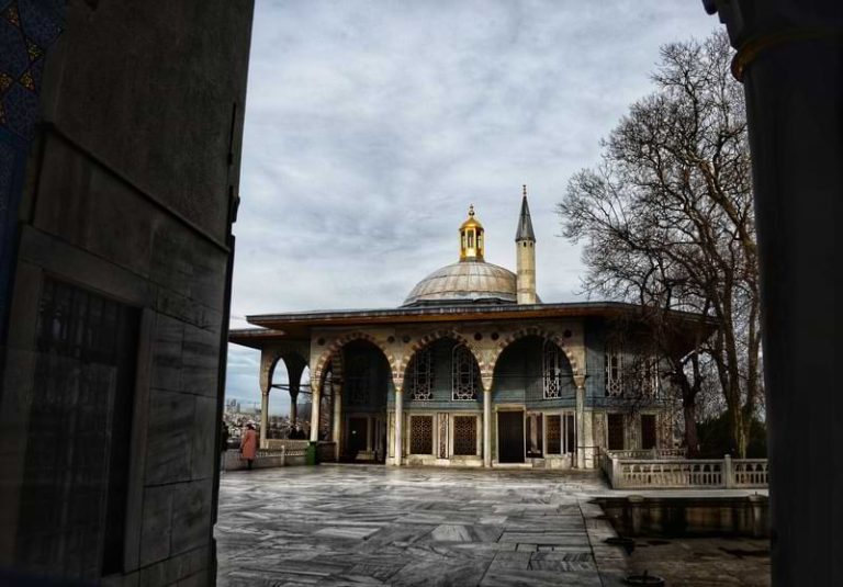 Topkapi Palace Museum | Things You Should Know While Visiting