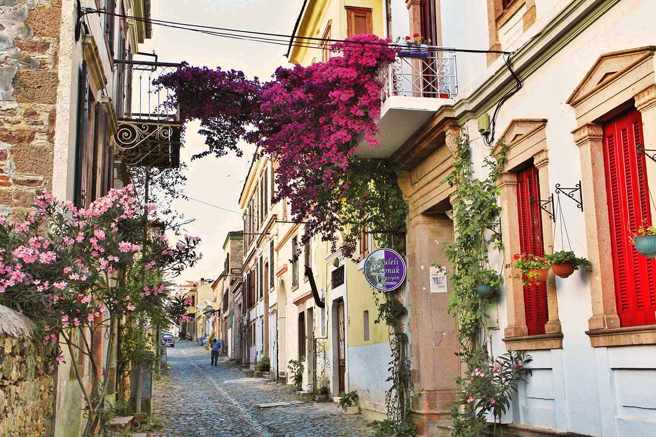 Cunda Island Street