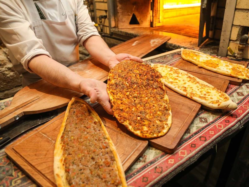 Half-Day Istanbul Private Food Tour - Lahmacun