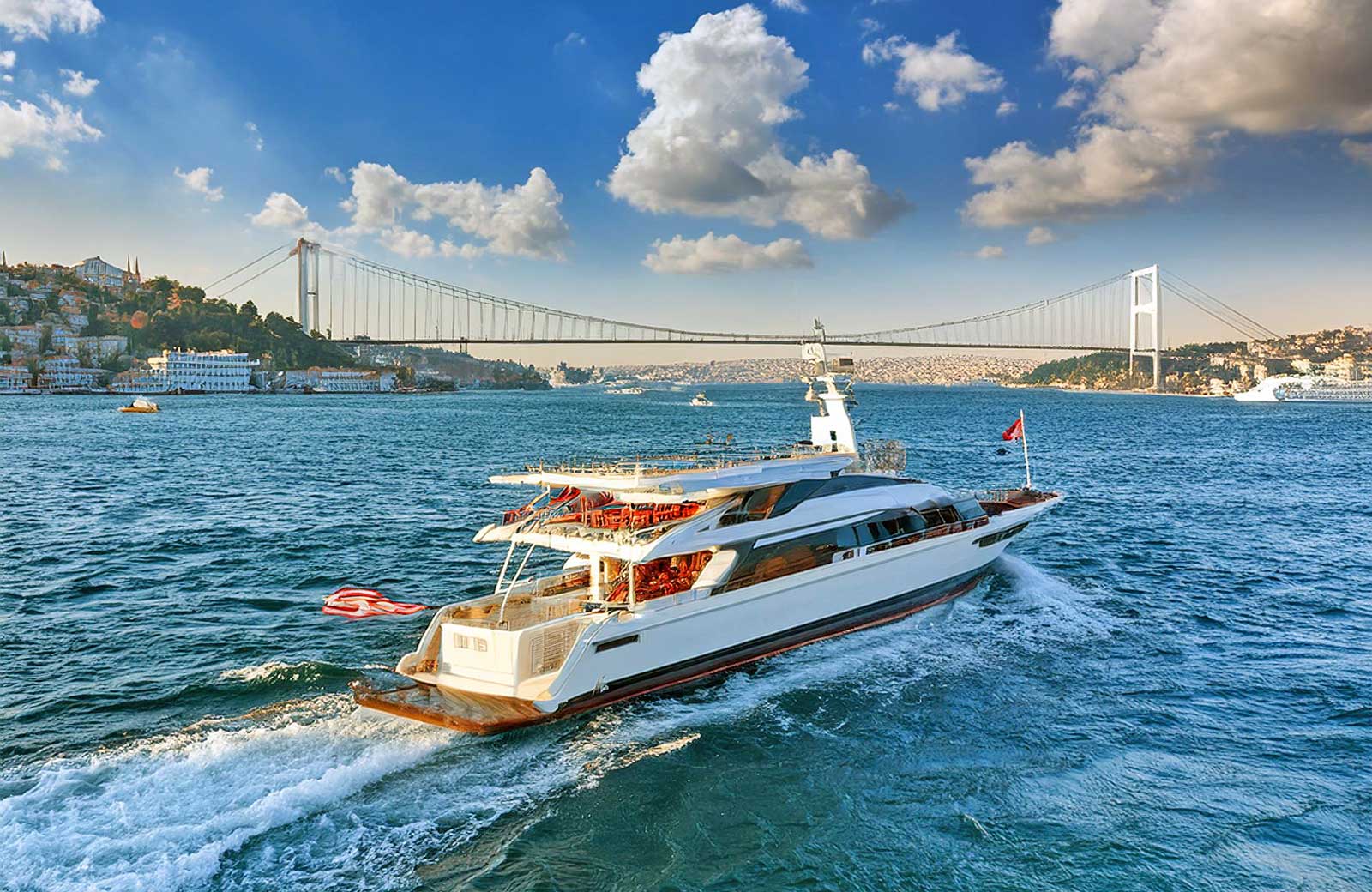 Istanbul Yach Tour View