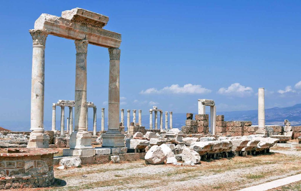 Laodicea: Biblical City's Ruins and Significance Explored