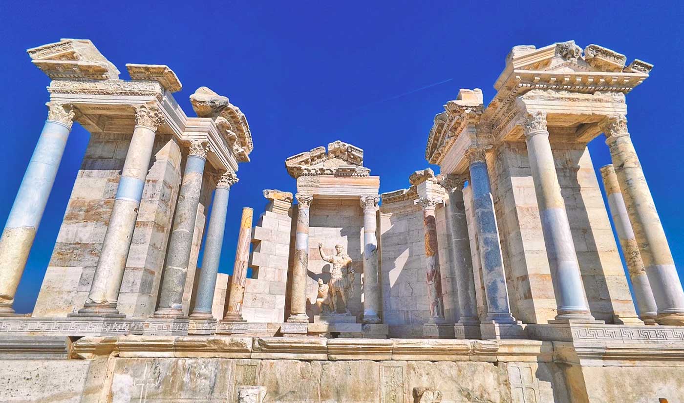 Laodicea: Biblical City's Ruins and Significance Explored