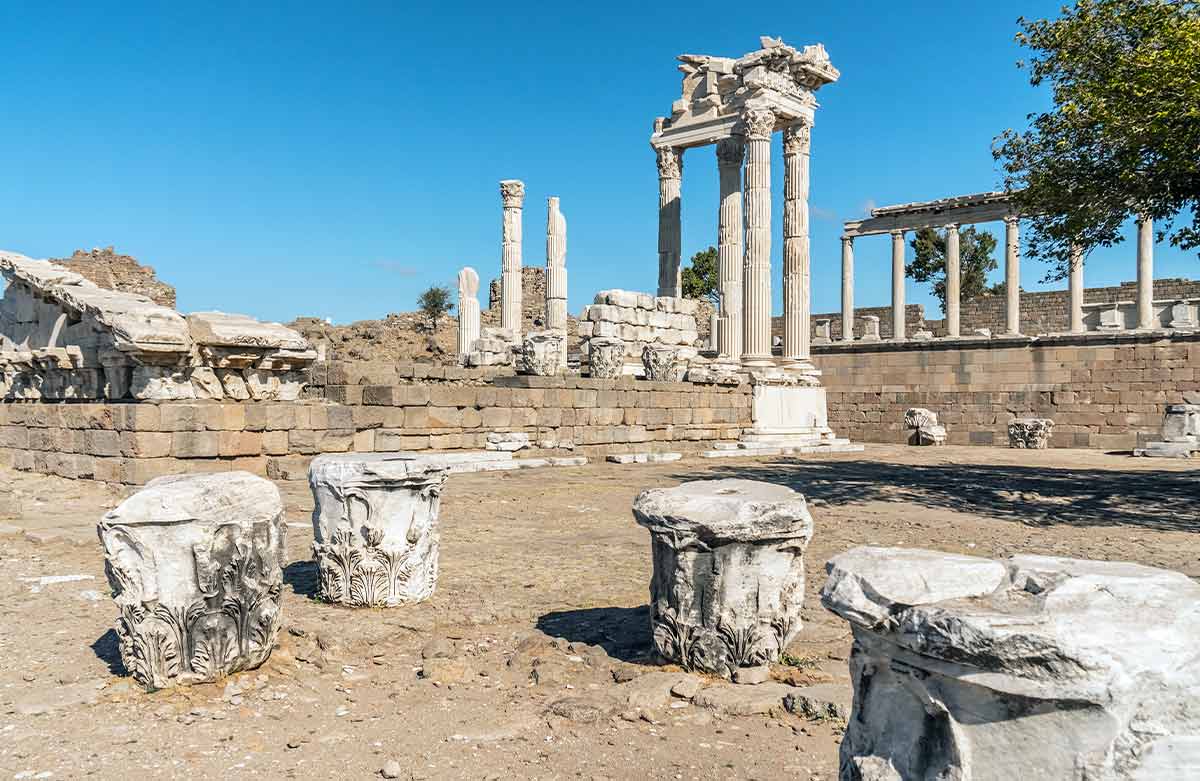 Pergamon Ancient City Tour